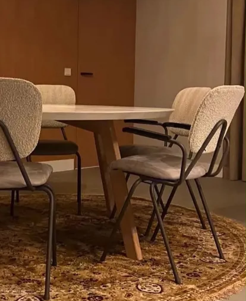 Table à manger Luna avec 6 chaises Bouclé - Image 4